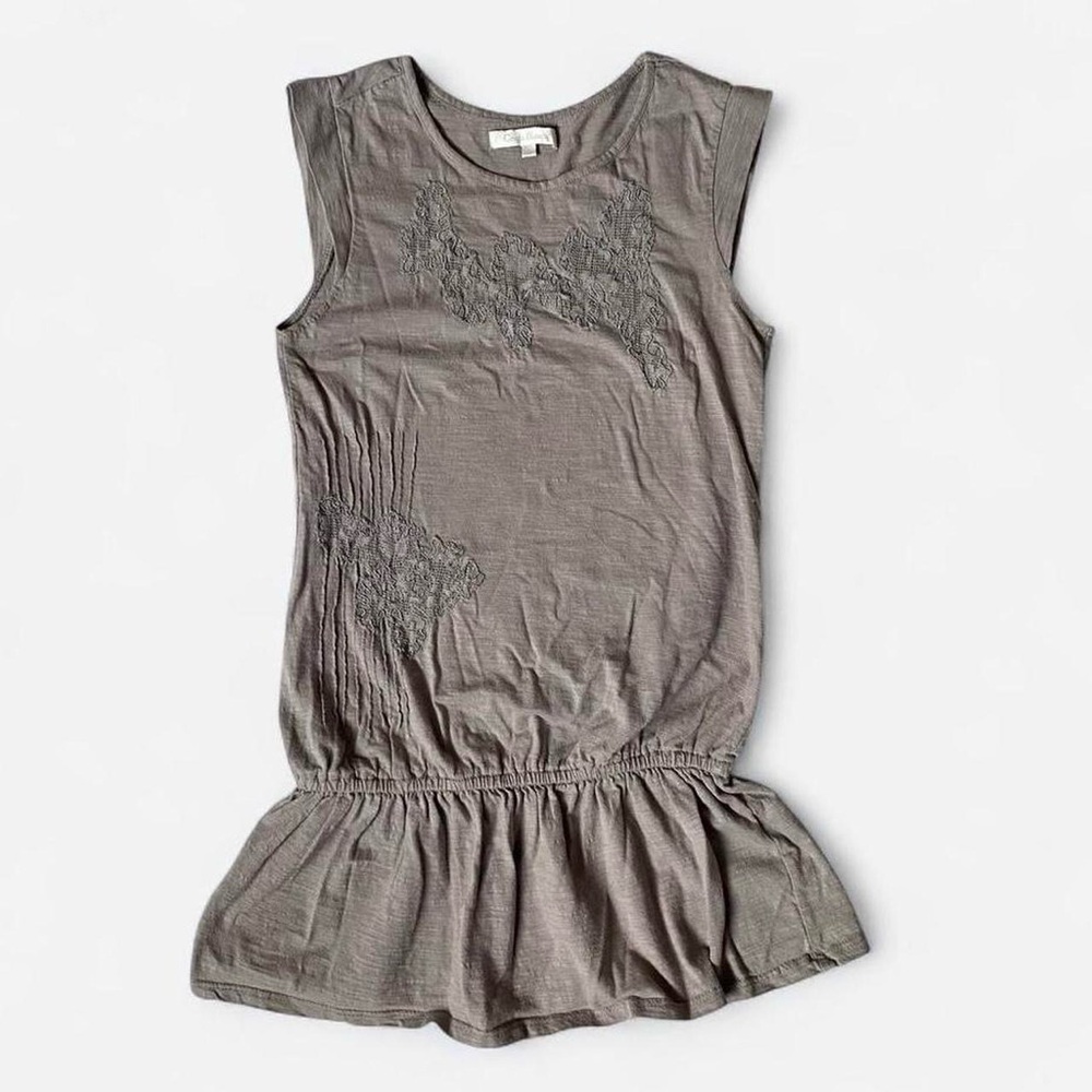 y2k grey embroidered sleeveless top